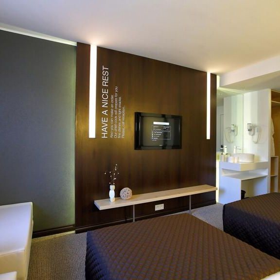 Гостиницы 3*, Юрта