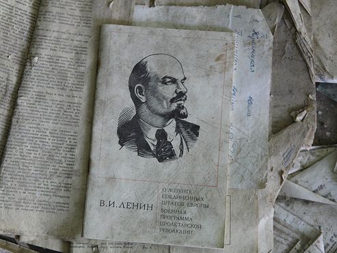 Иллюстрация Ленина, оставленная в Припяти