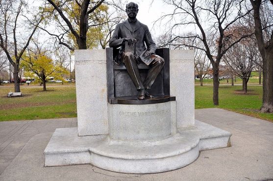 Статуя Г. В. Блэка в Линкольн-парке, Чикаго, установлена в 1918 году