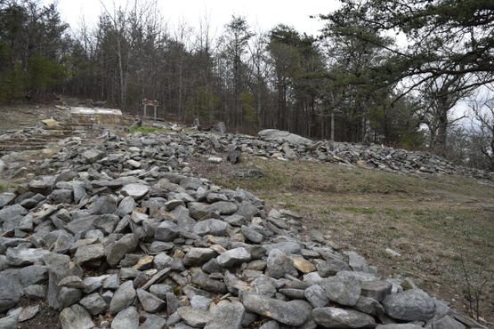 Каменный форт Форт-Маунтин