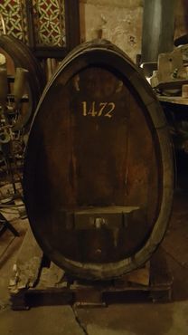 Старейшее бочковое вино в мире