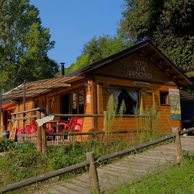 Отели 1-2*, Отели 4*, Апартаменты, Бунгало, Коттеджи, Шале