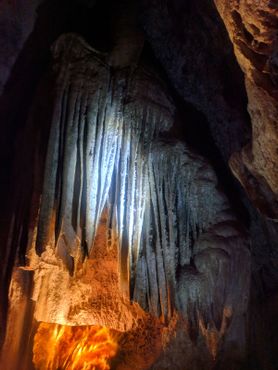 Пещера Колоссал