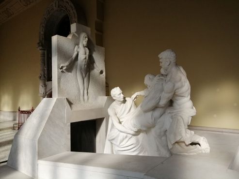 Гробница Хосе Каналехаса