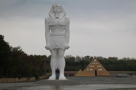 Золотая пирамида Онана
