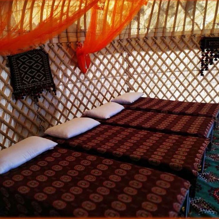 Отели 3*, Отели 5*, Юрты