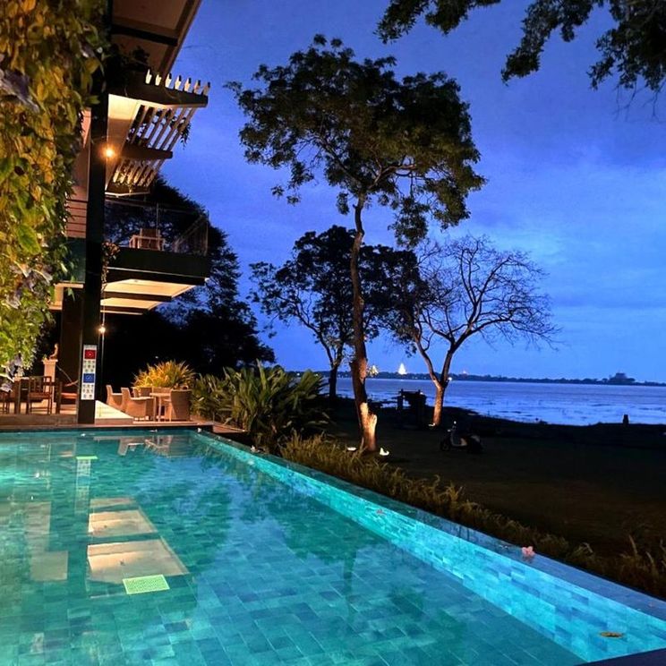 Отели 4*, Отели 5*