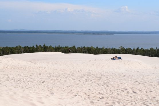 Дюны отделяют 3 крупных озера от Балтийского моря