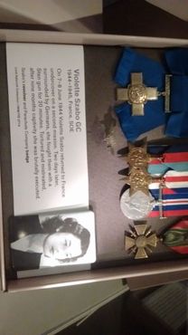 Медали Виолетты Шабо в Имперском военном музее Лондона