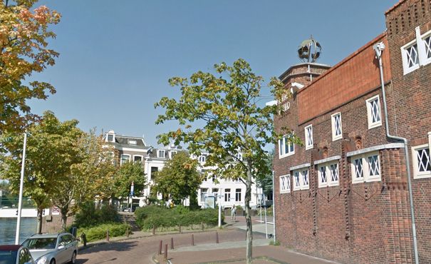 Здание голландской газеты Leidsch Dagblad