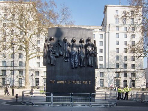 Памятник женщинам Второй мировой войны