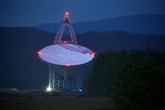 Телескоп ночью