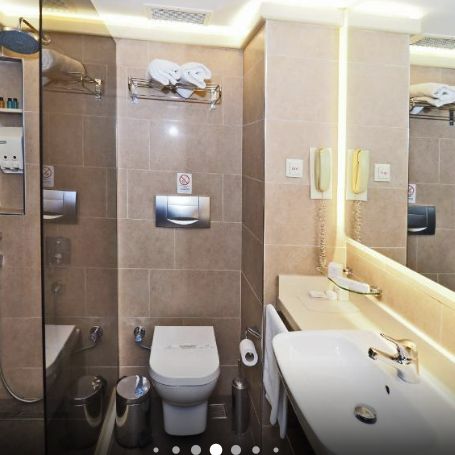 Отели 4*