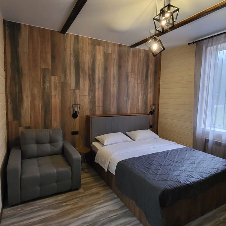 Отели 1-2*, Шале