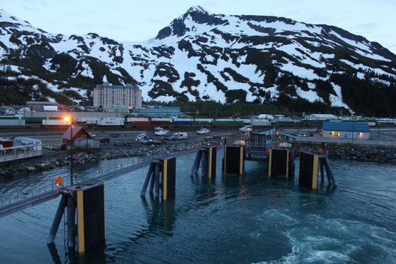 Уиттиер, Аляска