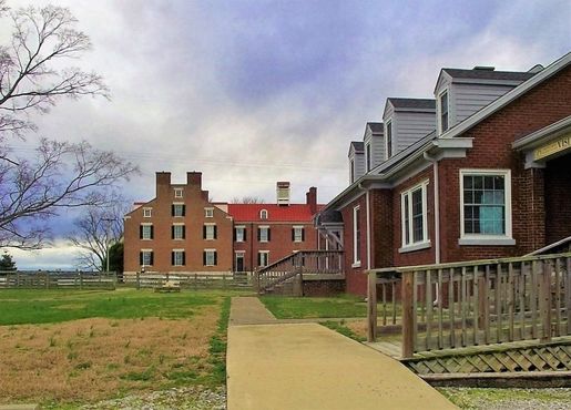 Информационный центр