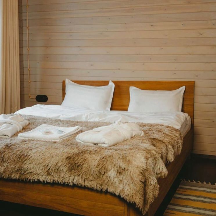 Кемпинги, Гостевые домики, Отели 3*, Отели 4*, Глэмпинги