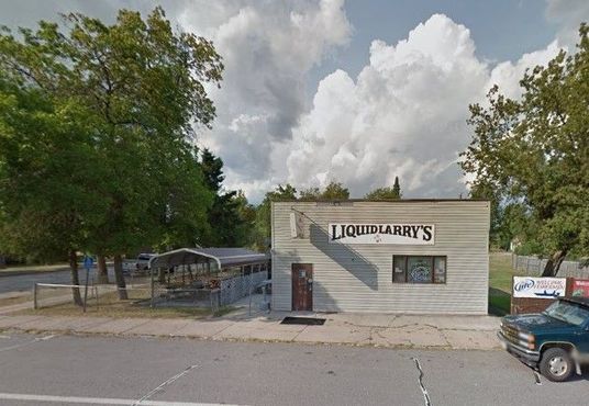Бар Liquid Larry’s 