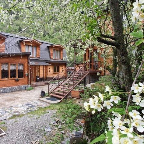 Отели 1-2*, Отели 3*