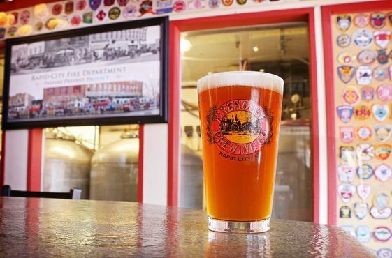 Тысячи нашивок со всего мира