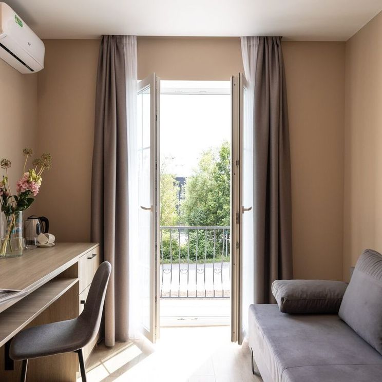 Гостиницы 4*