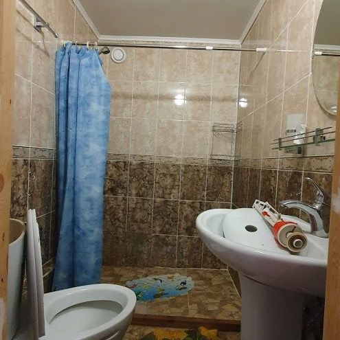 Гостиницы 1-2*, Гостевые домики