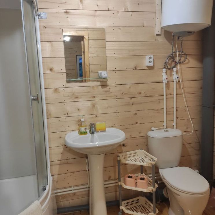 Отели 1-2*, Гостевые домики