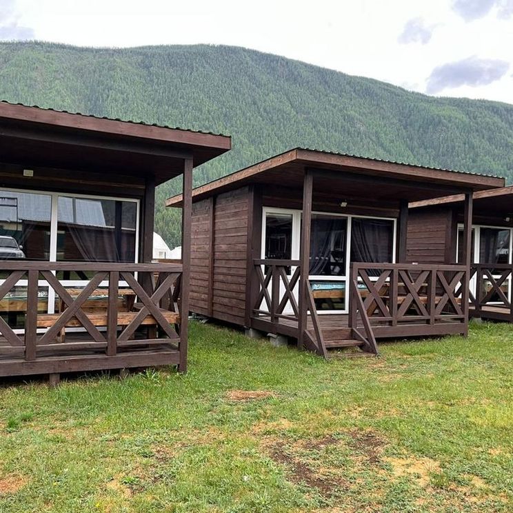 Гостевые домики, Tourist base