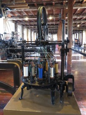 Ткацкое оборудование на Старой фабрике Слейтера