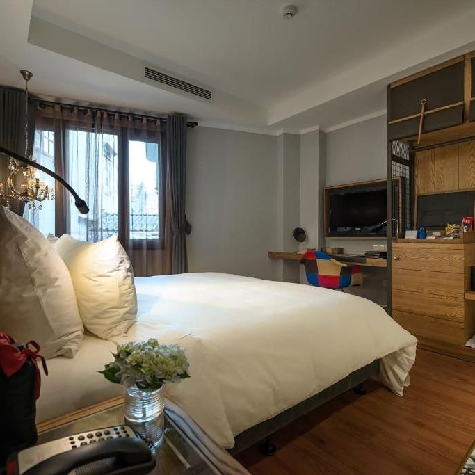 Отели 4*, Бутик-отели, Бунгало, Виллы, Лоджи