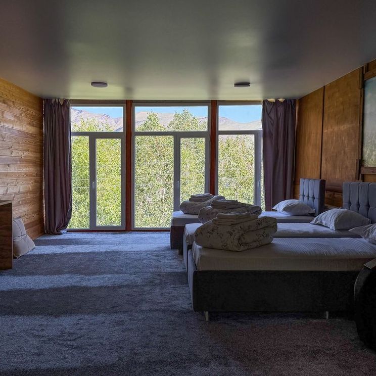 Отели 1-2*, Гостевые домики, Отели 3*, Коттеджи