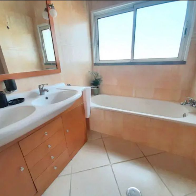 Апартаменты, Виллы