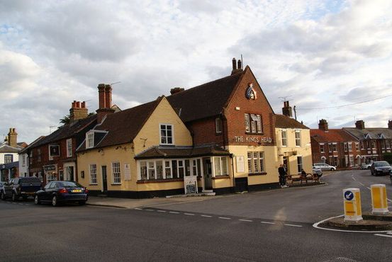 Саутволдский Джек на фасаде паба