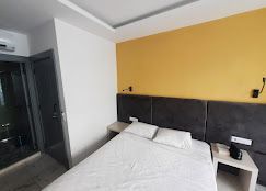 Гостиницы 3*