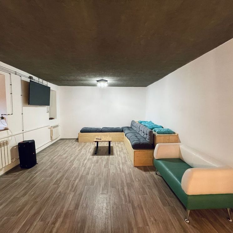 Гостевые домики, Хостелы, Палатки