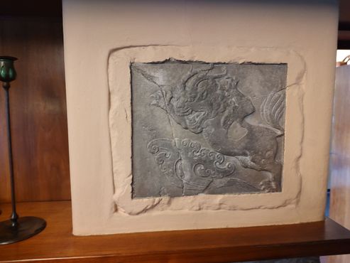 «Дом над водопадом»