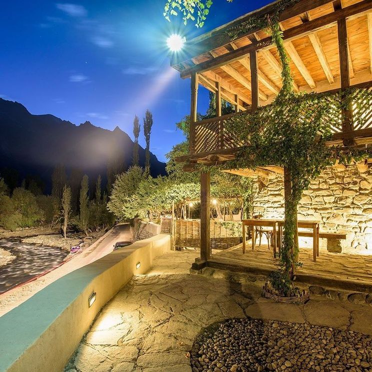 Кемпинг, отели 4*