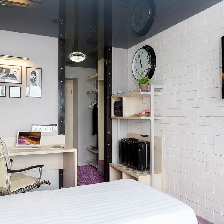 Гостиницы 4*