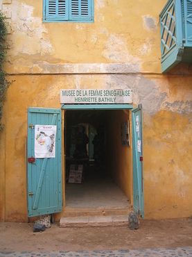 Старый Музей женщин имени Генриетты Батили на острое Горе, Сенегал