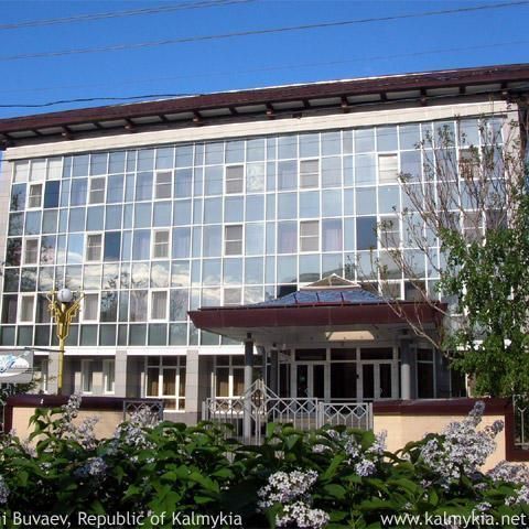 Отели 1-2*, Гостевые домики, Отели 3*, Отели 4*, Глэмпинги