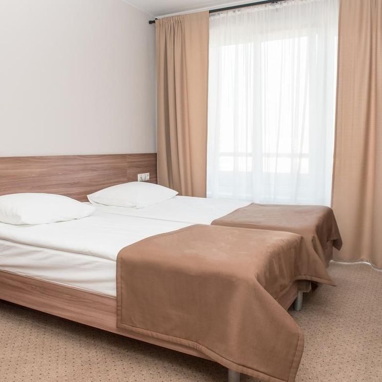 Гостиницы 3*