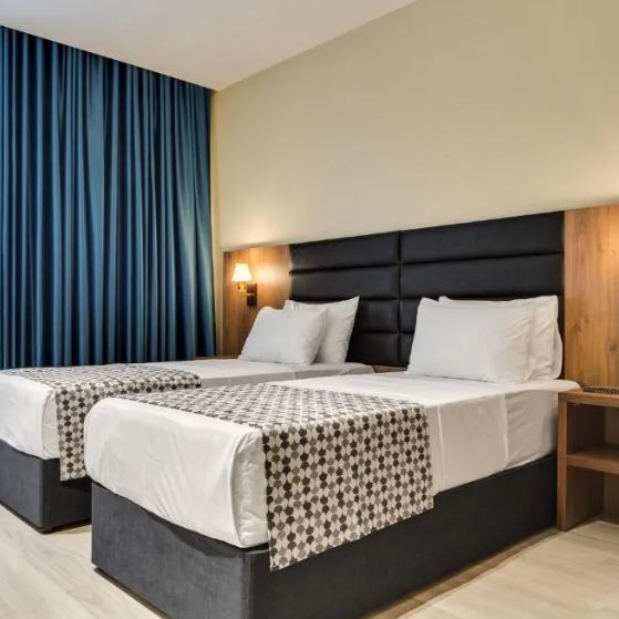 Отели 3*, Отели 4*, Глэмпинги