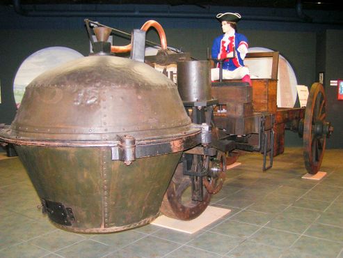 Копия паровой телеги Кюньо