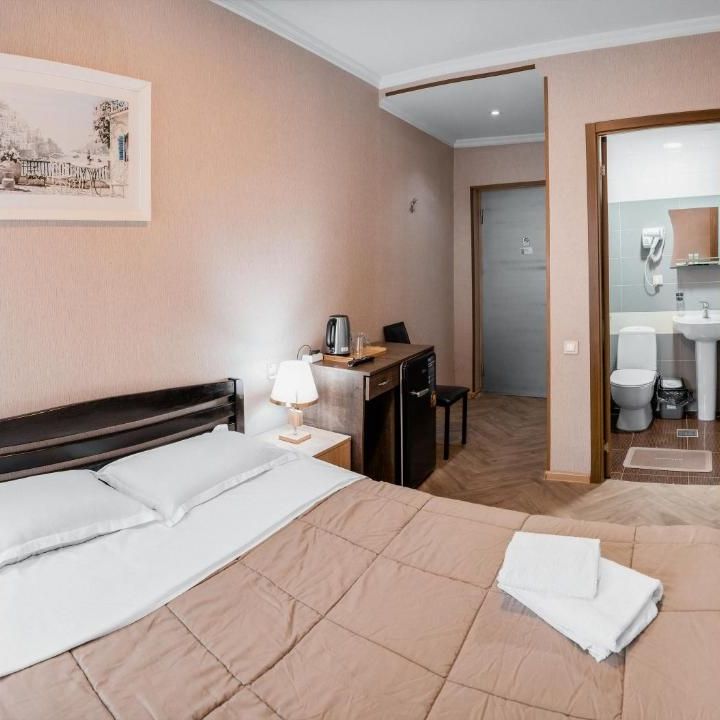 Отели 1-2*, Отели 3*, Отели 4*