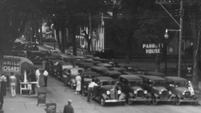 Кинопоказ под открытым небом