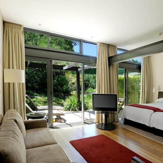 Отели 4*, Лоджи