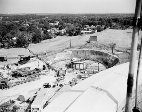 Строительство башни «Картуил», 1961 г.