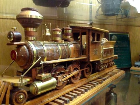 Одна из самых необычных моделей поездов в коллекции