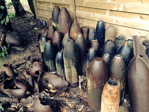 Ржавеющие военные игрушки