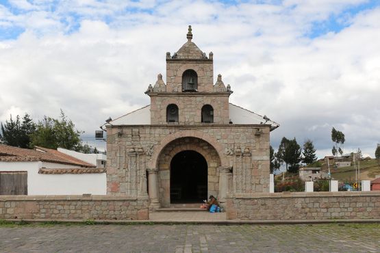 Церковь Рождества богородицы Марии Бальбанера, Кахабамба, Эквадор